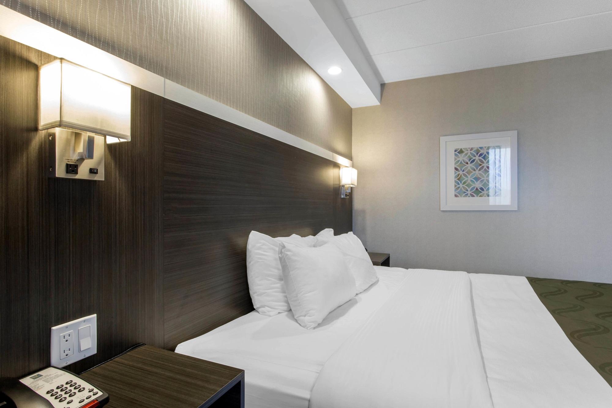 מערב ספרינגפילד Quality Inn מראה חיצוני תמונה