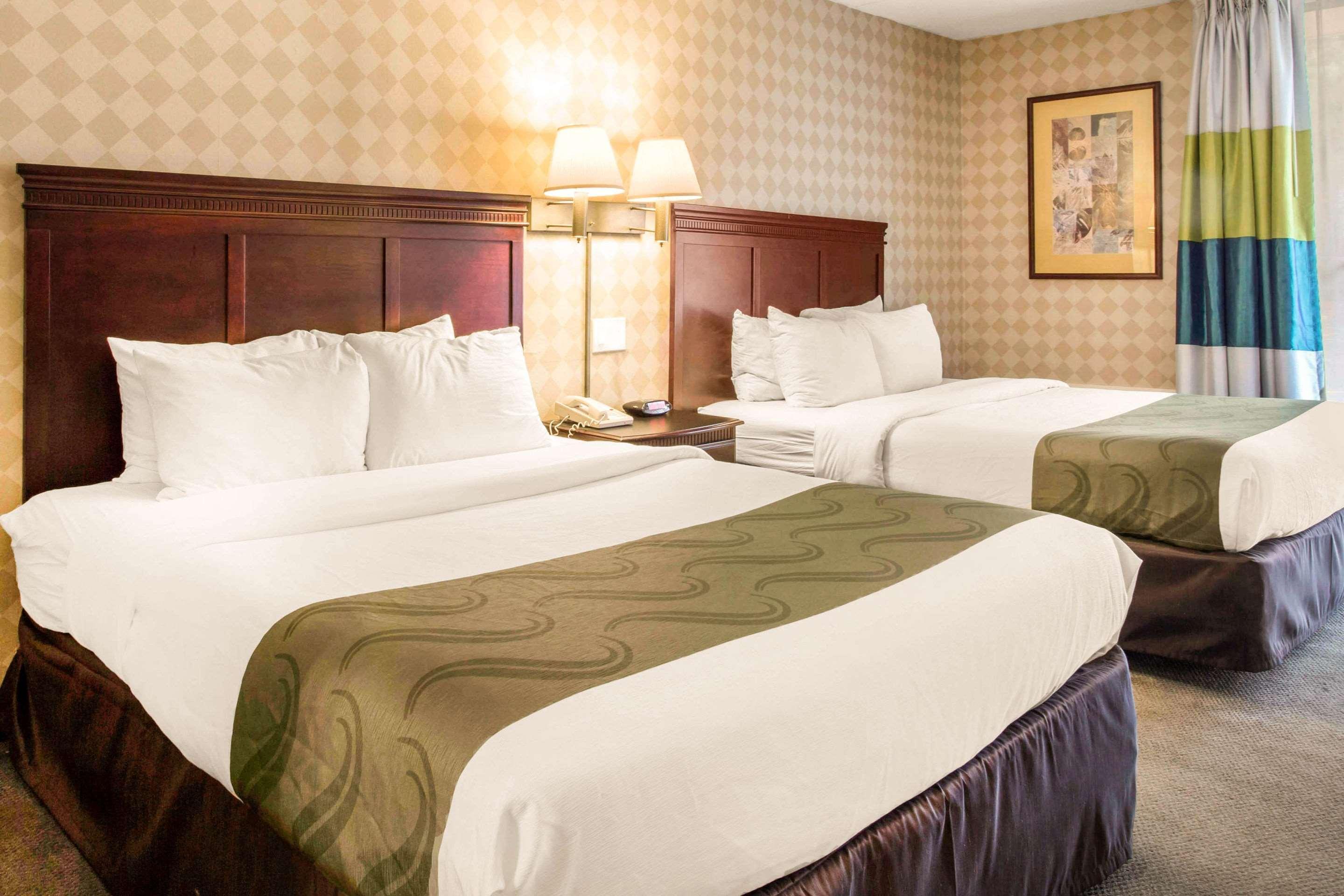 מערב ספרינגפילד Quality Inn מראה חיצוני תמונה