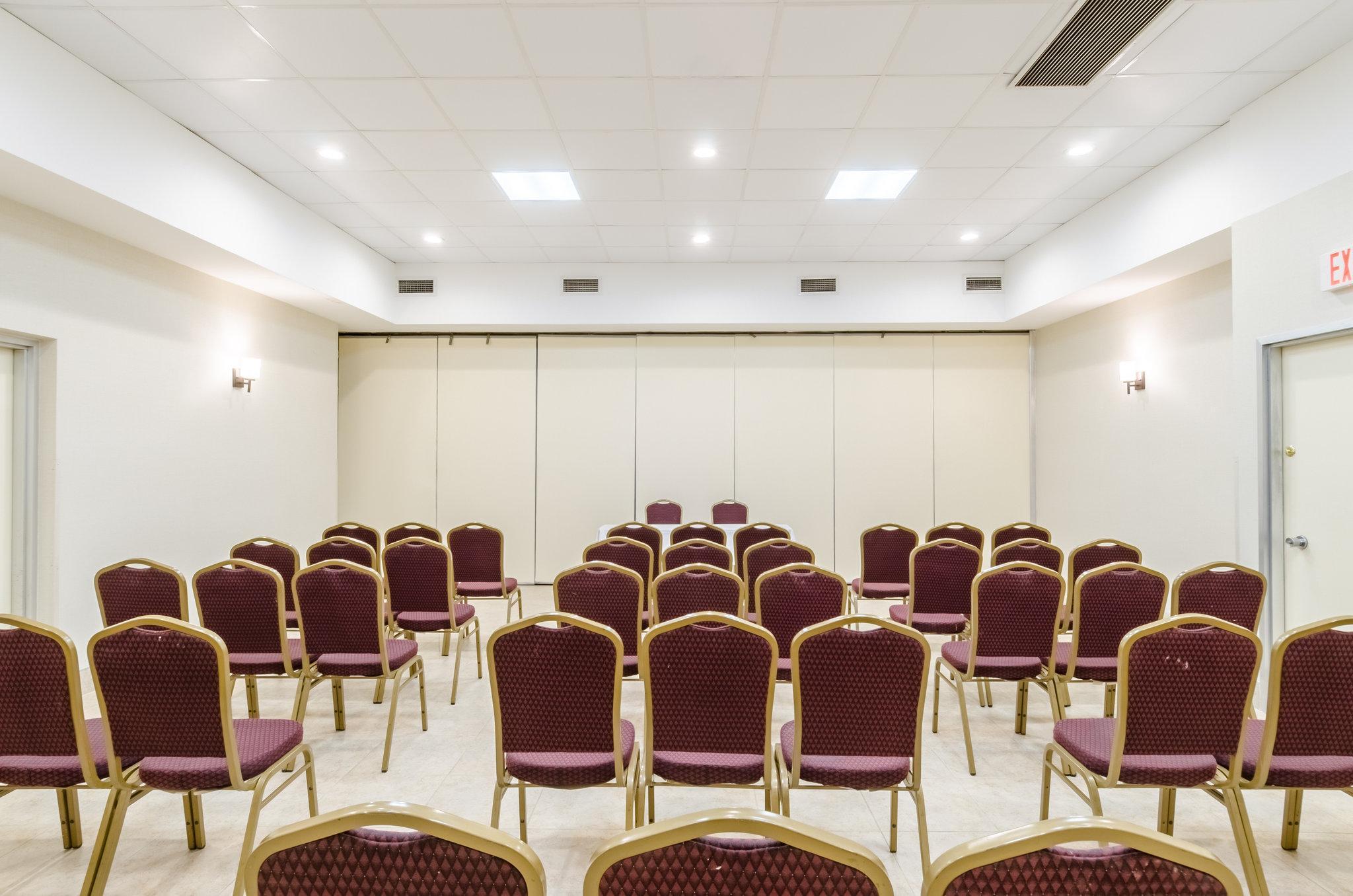 מערב ספרינגפילד Quality Inn מראה חיצוני תמונה