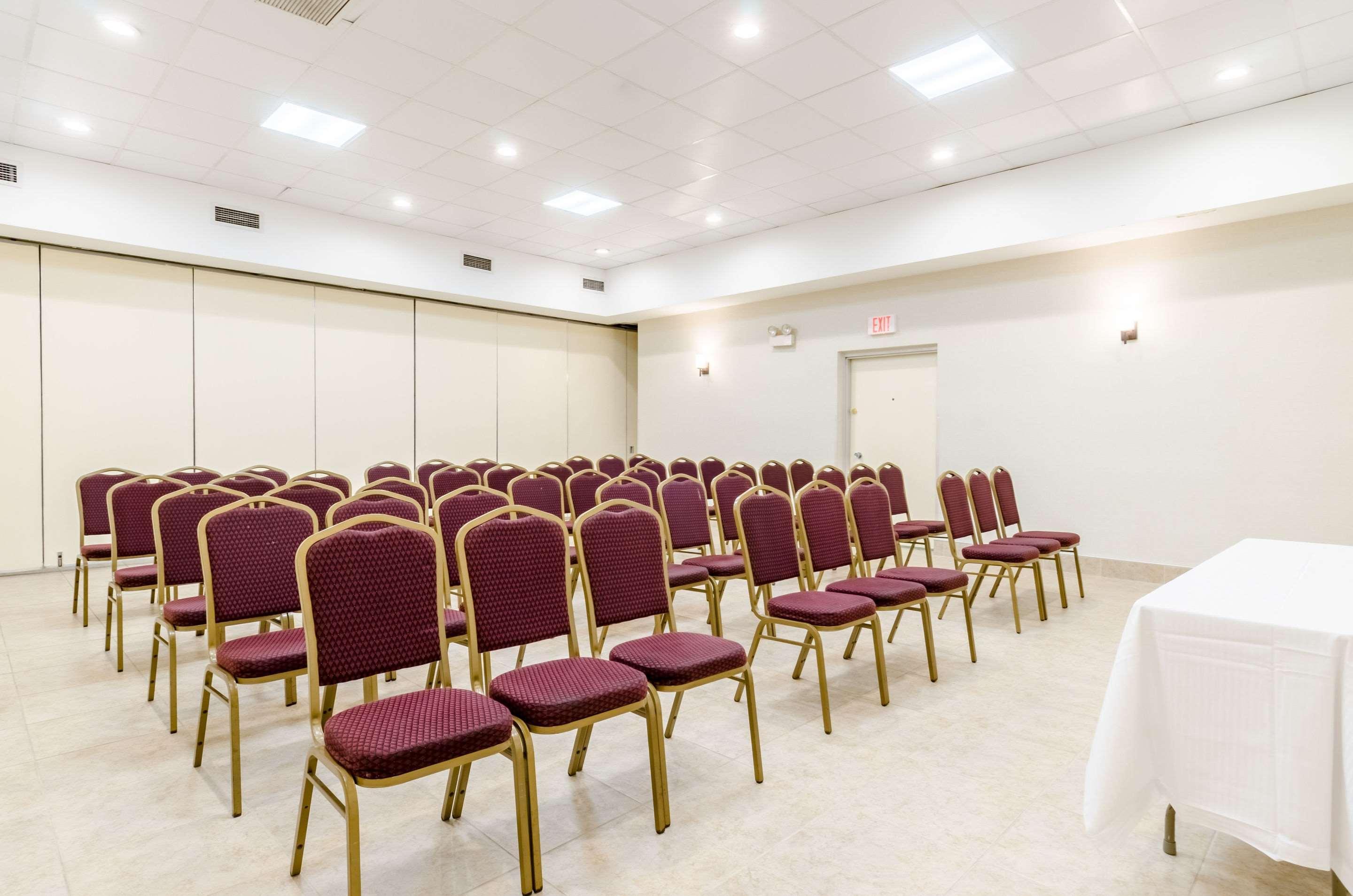 מערב ספרינגפילד Quality Inn מראה חיצוני תמונה