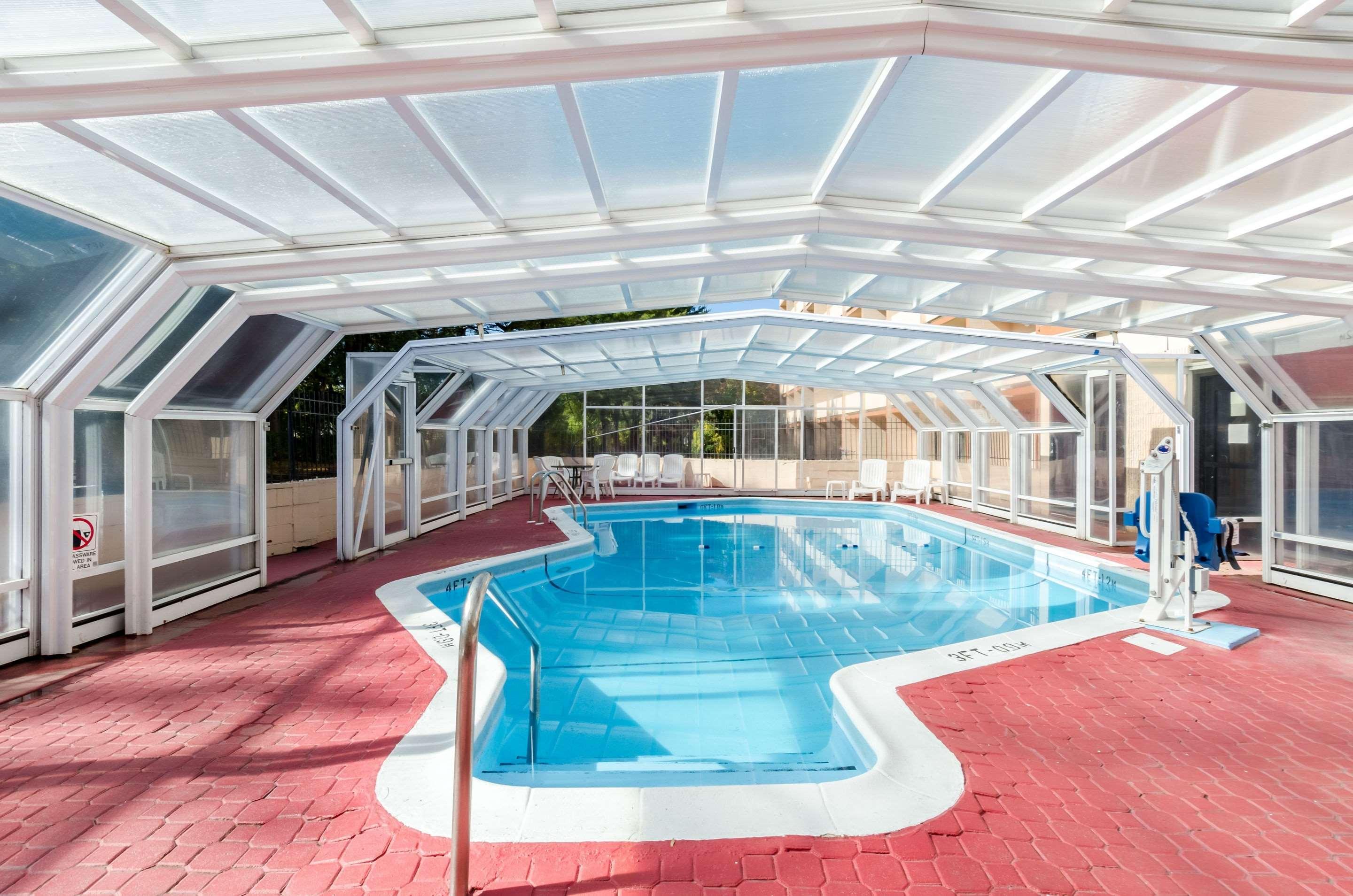 מערב ספרינגפילד Quality Inn מראה חיצוני תמונה