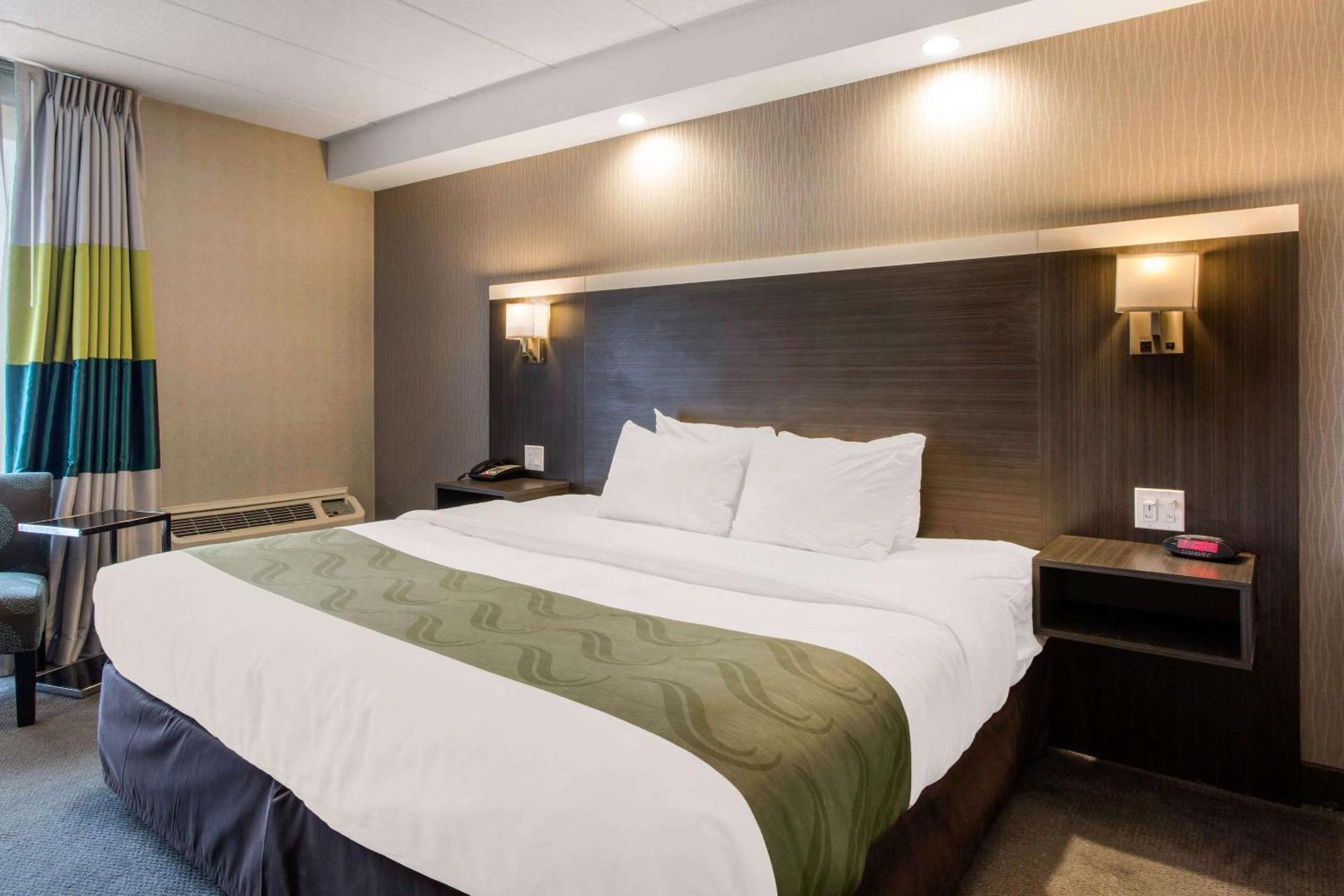 מערב ספרינגפילד Quality Inn מראה חיצוני תמונה